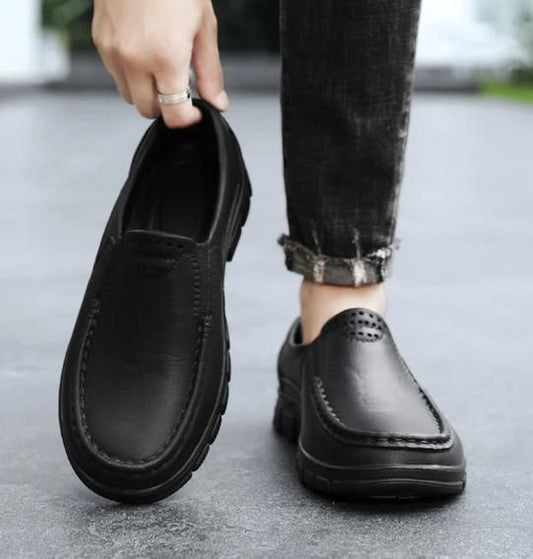 Men's Everyday Wear Comfortable Genuine Soft Sole Slip-On Shoes